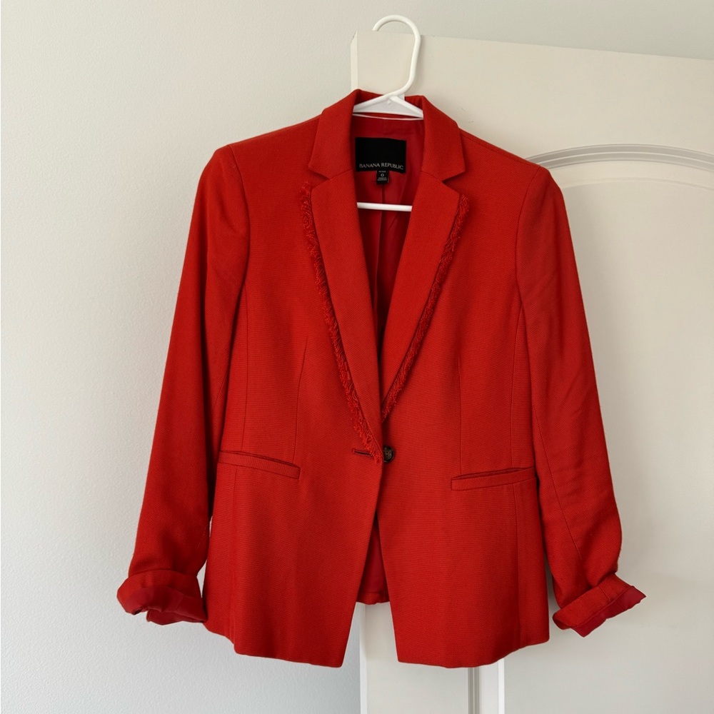 Banana Republic Women’s Red/Orange Blazer